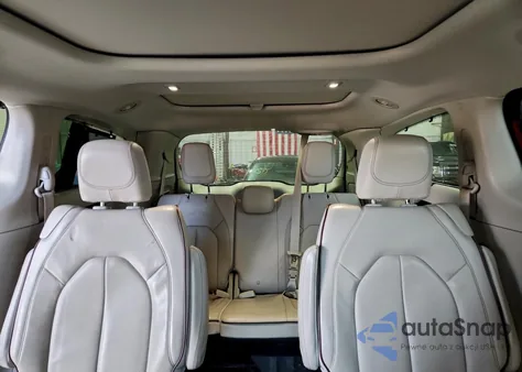 2020 Chrysler Pacifica Limited from USA, damaged, VIN 2C4RC1GG6LR114120